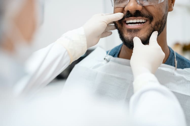 Knowing when to seek emergency dentistry can save your teeth, alleviate pain, and prevent further complications.